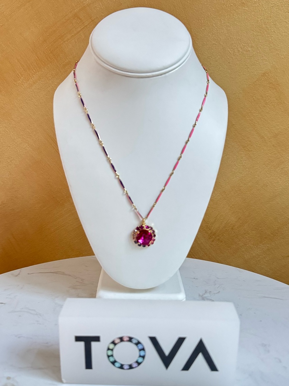 Tova magenta mixed outer Crystal Stone on a delicate gold enamel mixed chain